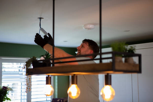 Best Local Electrician Companies  in Kennewick, WA