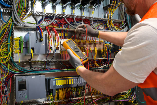 Best Emergency Electrical Repair  in Kennewick, WA